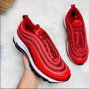 Nike AirMax Gym Red- W 7